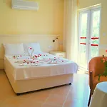 Hotel The Grand Uecel