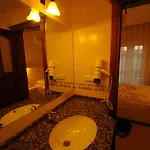 Hotel The Grand Uecel 3*