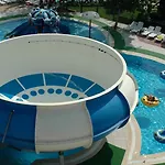 The Grand Uecel 3* Cedit