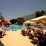 The Grand Uecel 3* Cedit