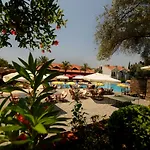 The Grand Uecel Hotel Cedit