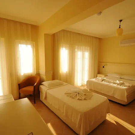 The Grand Uecel Hotel Cedit