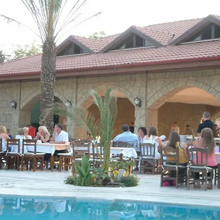 The Grand Uecel Hotel 3*