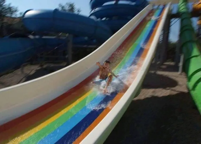 The Grand Uecel Ξενοδοχείο 3*