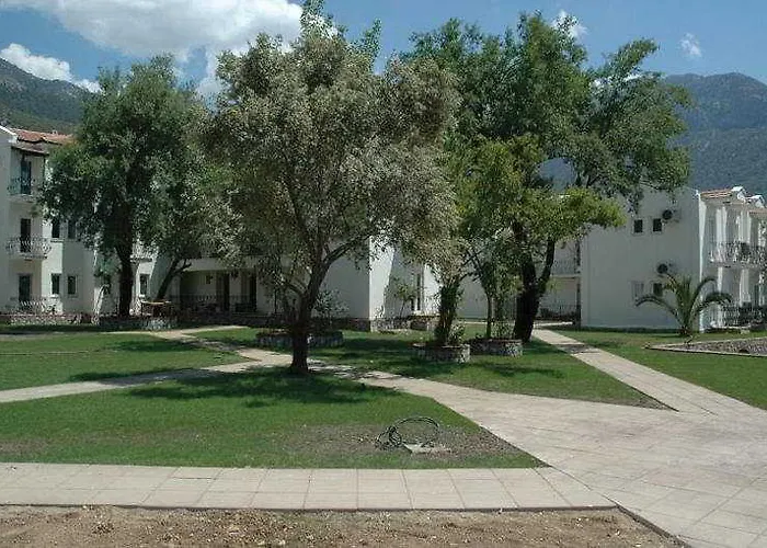 Ξενοδοχείο The Grand Uecel