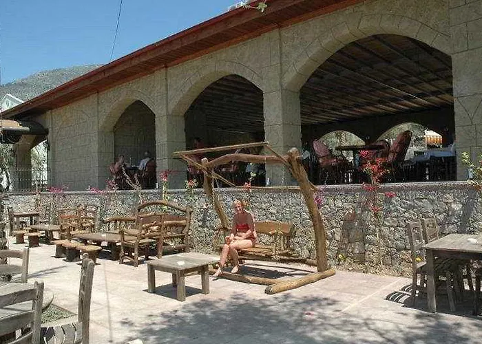 The Grand Uecel Ξενοδοχείο 3*