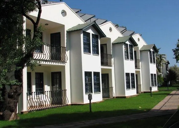 Ξενοδοχείο The Grand Uecel