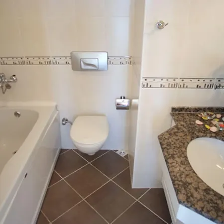 The Grand Uecel Hotel