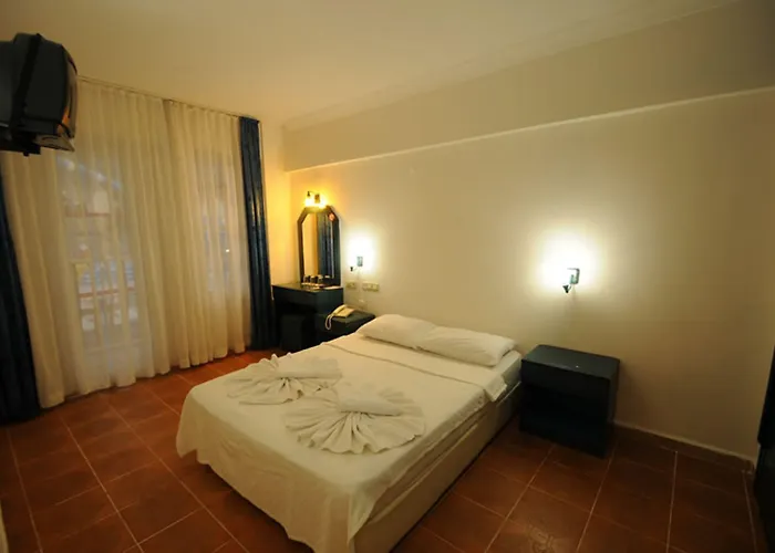 The Grand Uecel 3* Cedit