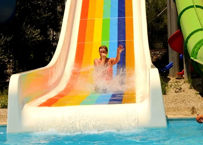 Hotel The Grand Uecel