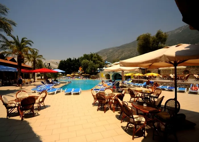 The Grand Uecel 3* Cedit