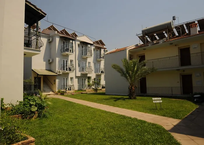 The Grand Uecel Hotel Cedit