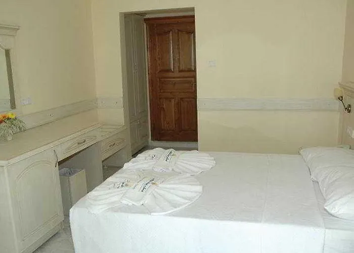 The Grand Uecel Hotel Cedit